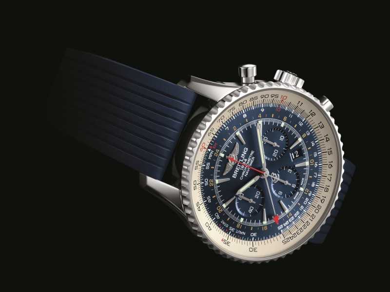 breitling-introduces-limited-edition-navitimer-gmt-in-aurora-blue2
