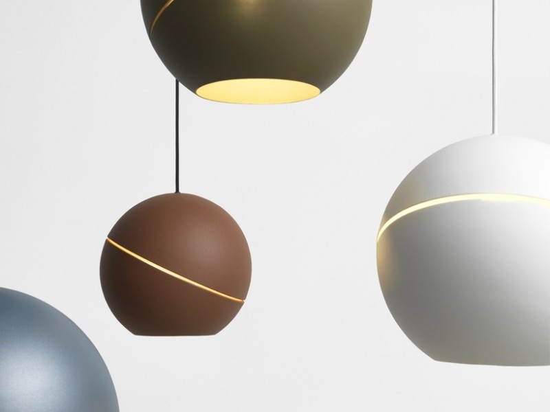 frederik-roijes-sliced-sphere-pendant-lamps-will-make-your-guests-do-a-double-take2