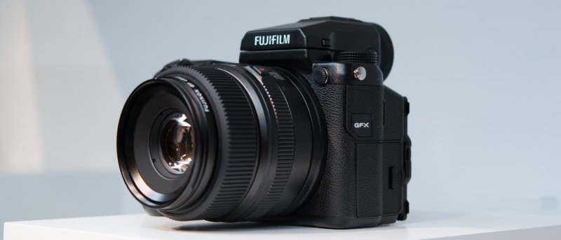 medium-format-meets-mirrorless-in-fujifilms-gfx-camera5