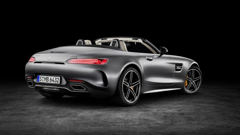 mercedes-amg-shows-off-soft-top-version-of-the-gt-ahead-of-2017-launch10