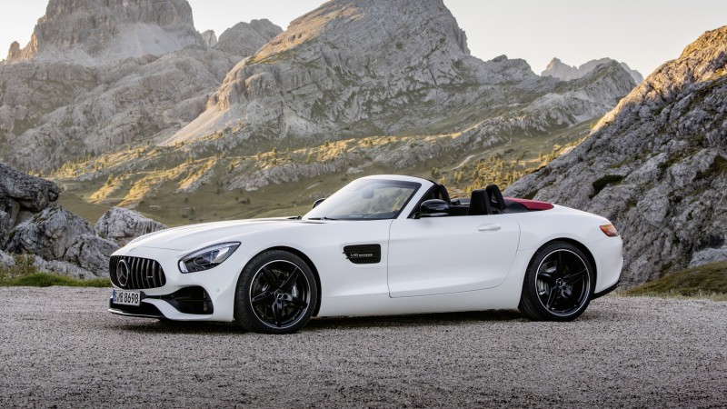 mercedes-amg-shows-off-soft-top-version-of-the-gt-ahead-of-2017-launch3