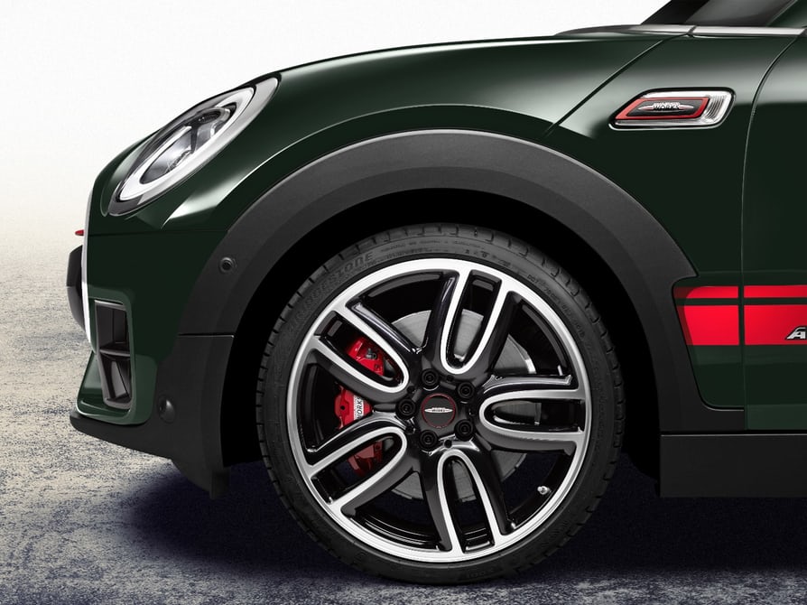 mini-introduces-john-cooper-works-clubman-with-innovative-awd-system2