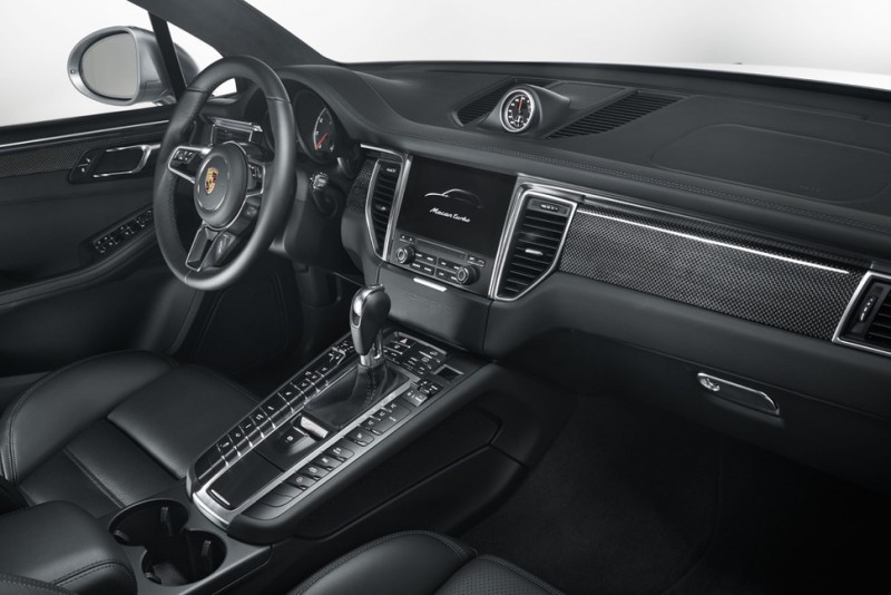 new-performance-pack-gives-porsches-macan-turbo-a-power-upgrade7