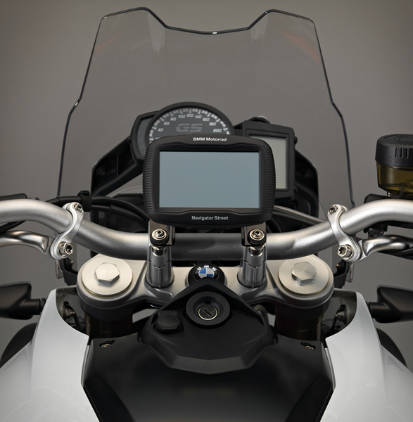 the-bmw-f800gs-motorcycle-gets-a-refresh5