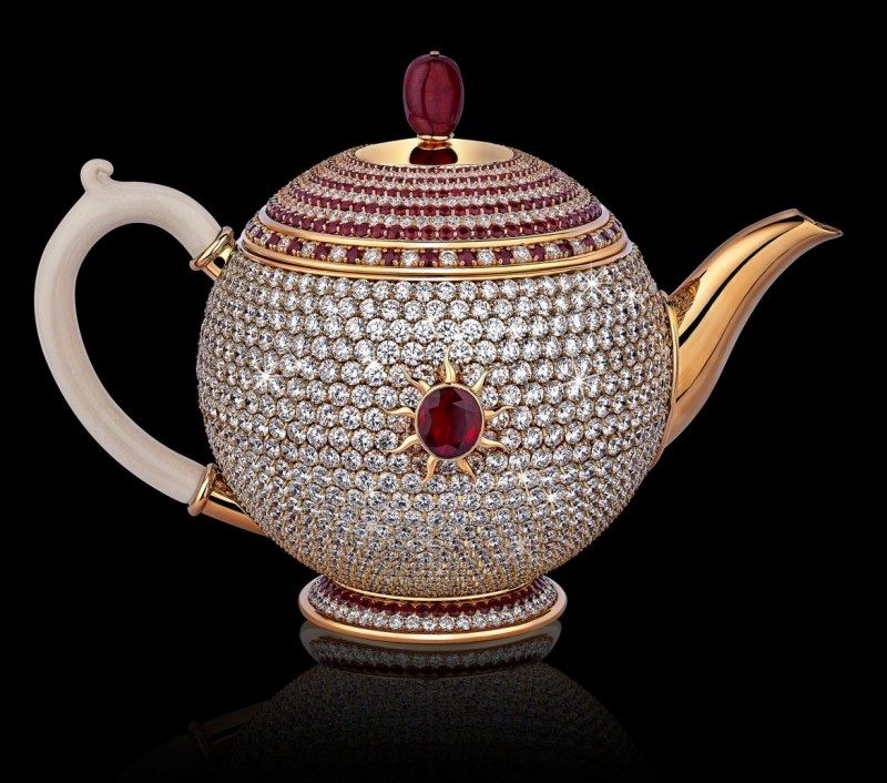 the-worlds-most-valuable-teapot-is-the-diamond-and-ruby-studded-egoist1