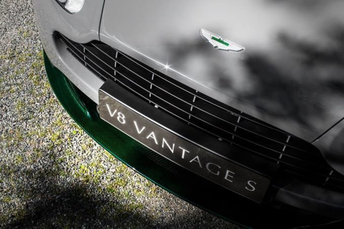 this-bespoke-aston-martin-v8-vantage-gets-its-inspiration-from-the-forests-of-sweden2
