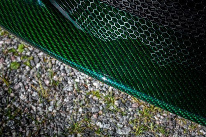this-bespoke-aston-martin-v8-vantage-gets-its-inspiration-from-the-forests-of-sweden8