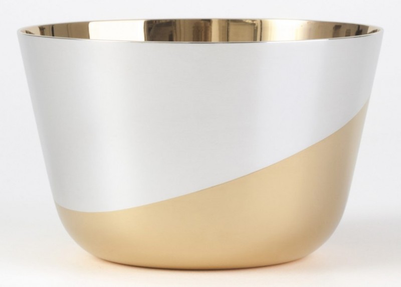 a-touch-of-gold-thomas-feichtners-minimalist-tableware-collection-for-jarosinski-vaugoin7