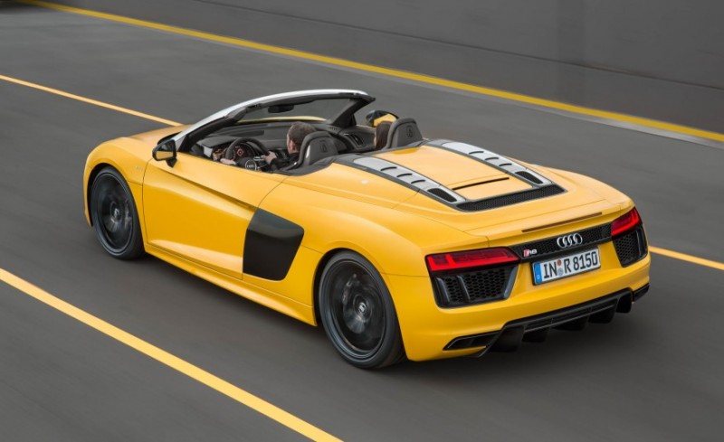 audi-gives-its-most-powerful-car-a-convertible-top-with-r8-spyder13