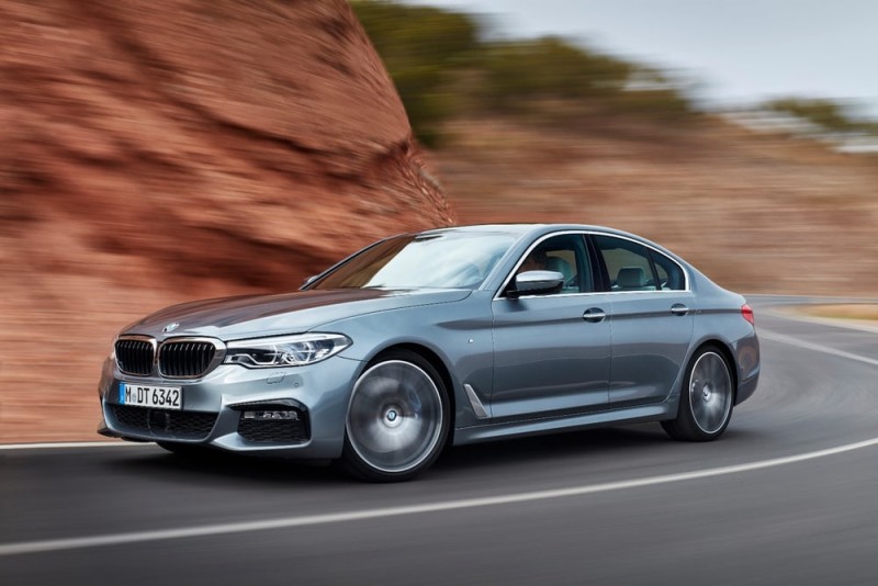 bmw-introduces-the-seventh-generation-of-its-5-series19