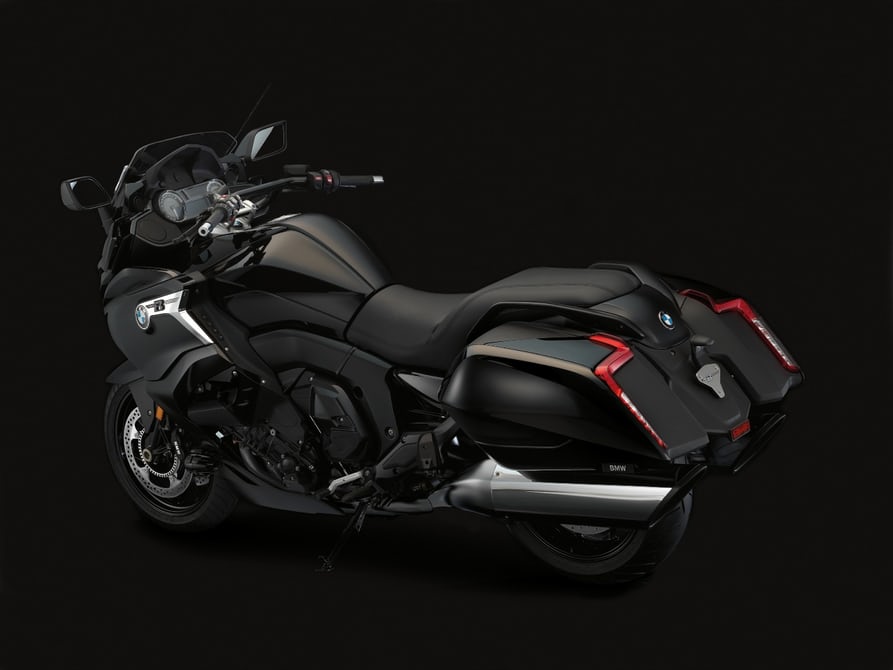 bmw-unveils-k-1600-b-motorcycle4