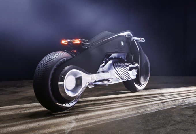 bmws-vision-of-the-motorcycling-future-is-a-techy-self-balancing-concept2