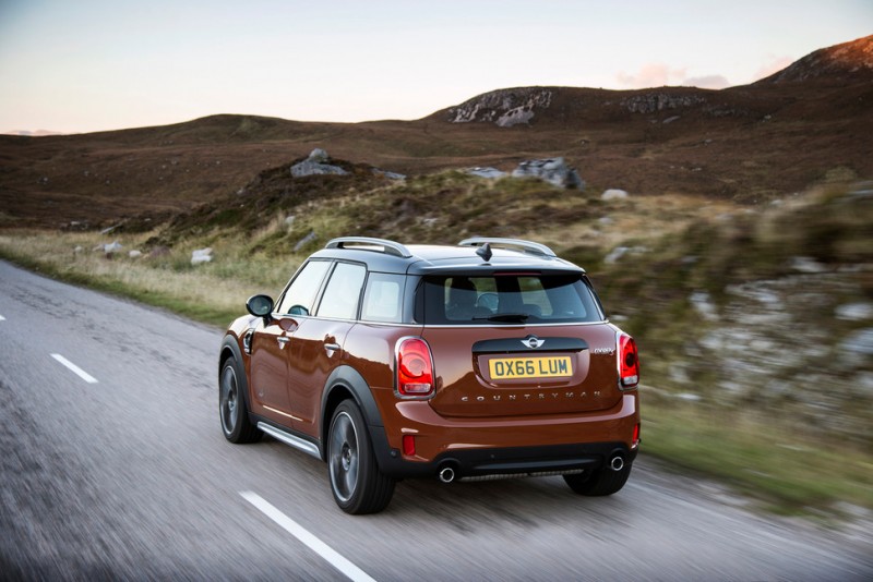 minis-redesigned-countryman-is-a-plug-in-hybrid15