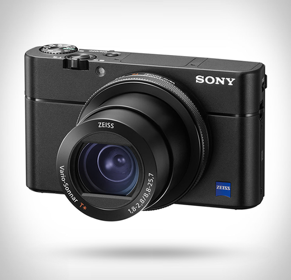 sonys-rx100-v-is-the-companys-most-advanced-point-and-shoot-ever4