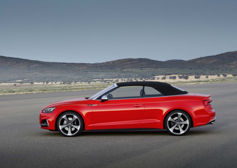 audi-unveils-2018-a5-and-s5-cabriolet31