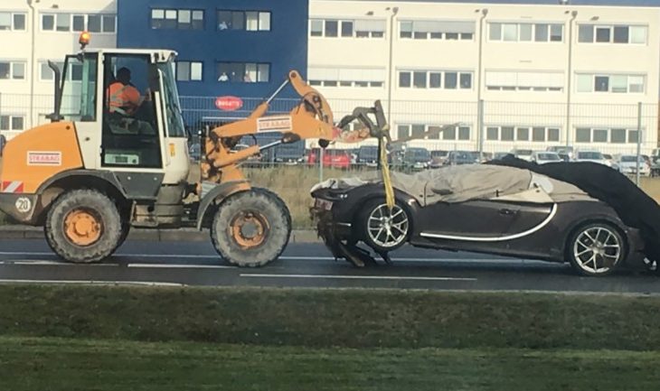 ‘Inattentive’ Driver Crashes $2.6M Bugatti Chiron Hypercar Into Ditch
