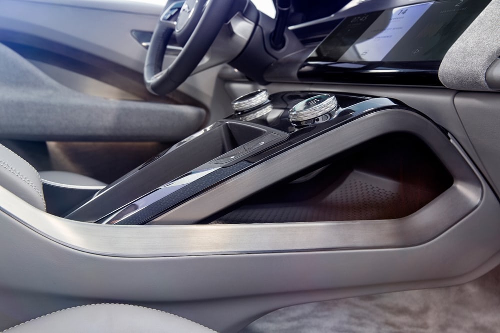 jaguar-previews-electric-future-with-i-pace-concept30