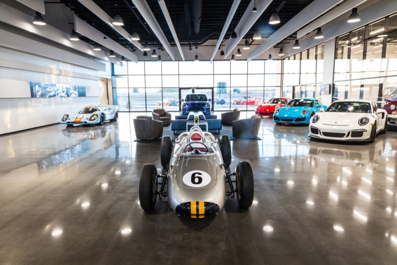 porsche-just-opened-a-new-experience-center-in-l-a5