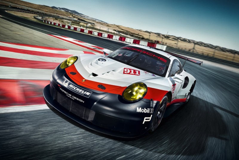 porsche-unveils-new-911-rsr-race-car1