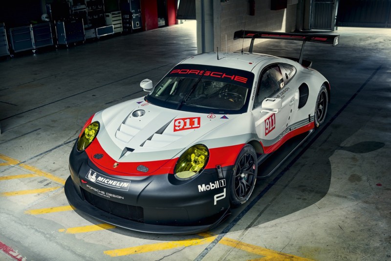 porsche-unveils-new-911-rsr-race-car6