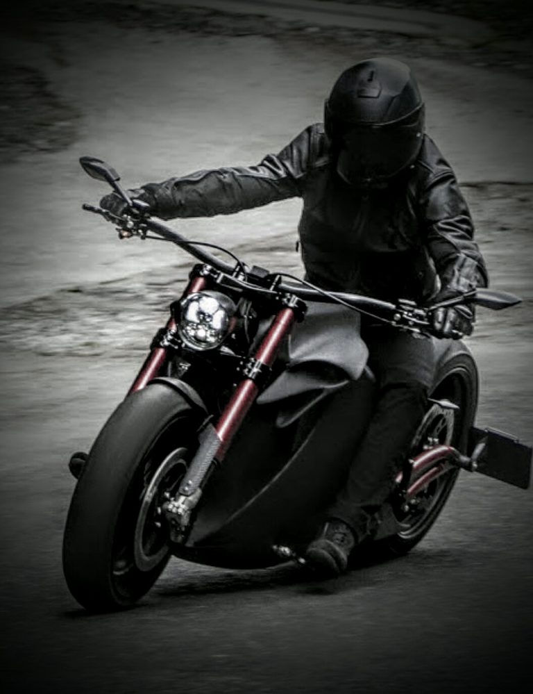 zvexx-conjures-up-a-mean-electric-motorcycle7