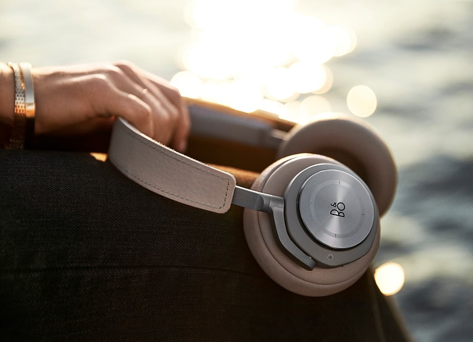 bang-olufsen-beoplay-h9-headphones-feature-wireless-connectivity-noise-cancellation2