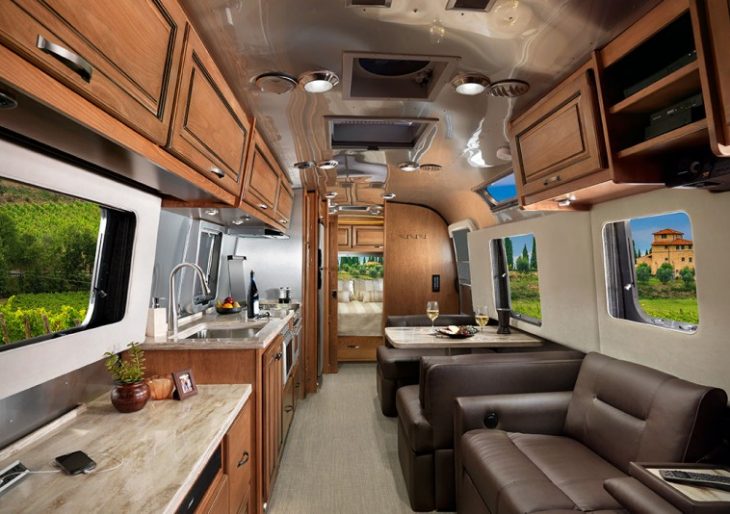 $135K Mobile Luxury Living Room for Upscale Road Trips: Airstream’s Contemporary/Classic Trailer XL