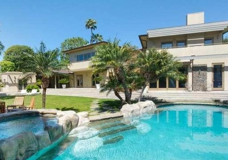 Former Home of Record Executive Mo Ostin Fetches $4.8M in Pacific Palisades