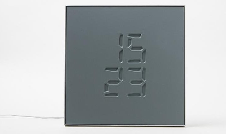 Swiss Designers 42foundry Create a Self-Engraving Clock That Will Blow Your Mind