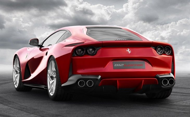 The New 789-HP Ferrari Is Called the Superfast—We Couldn’t Have Said It Better Ourselves
