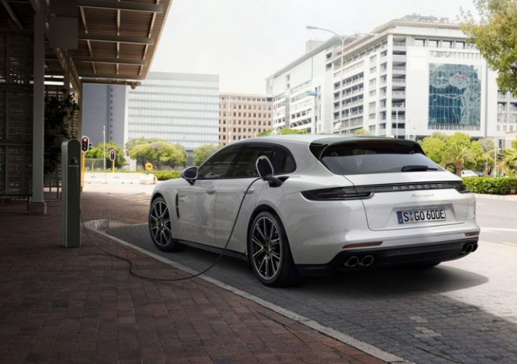 Porsche’s Panamera Sport Turbo May be the Sexiest Wagon Ever