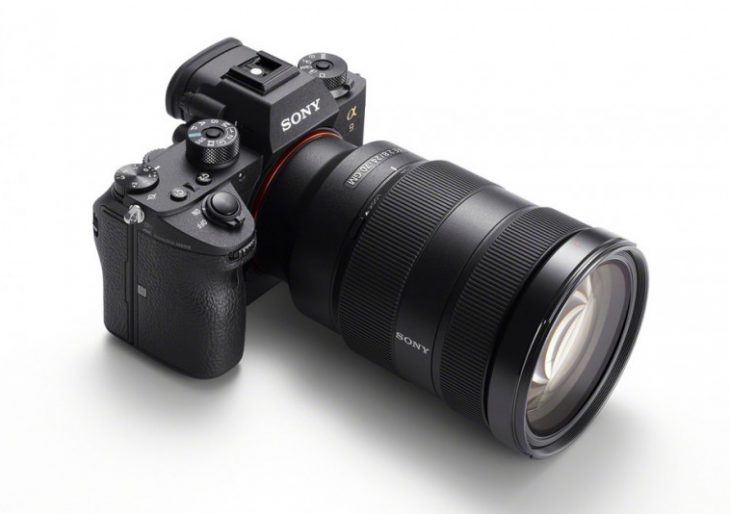 Sony Comes for Professional DSLRs with Its Most Advanced Mirrorless Camera Ever