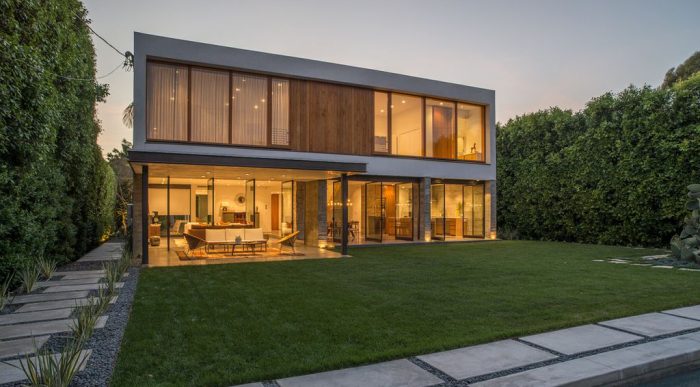Hollywood Exes Diane Kruger and Joshua Jackson Ask $6M for L.A. Contemporary