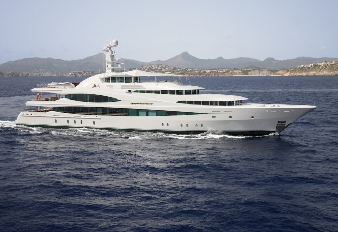 Feadship S 223 Foot Superyacht Lady Christine Hits The Market With A Price Of 62m American Luxury