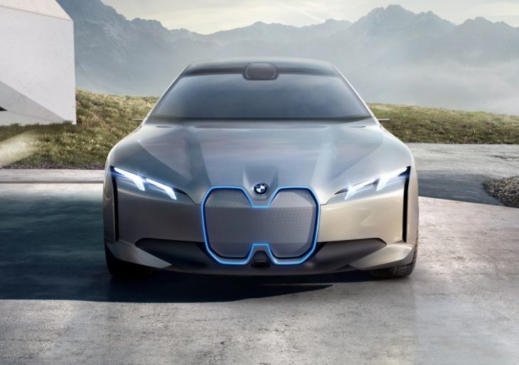 BMW’s i Vision Dynamics Electric Concept Paints a Striking Picture of the Company’s Future