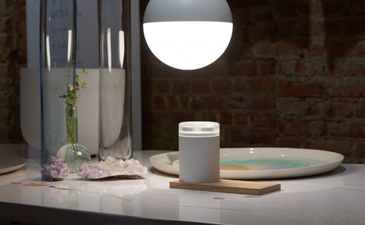 The Pium Smart Diffuser Knows What Time It Is, and Releases Fragrance Accordingly
