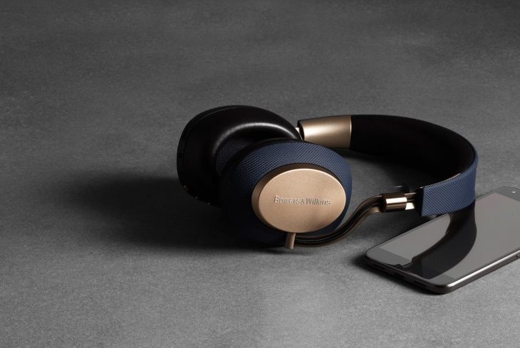 Bowers & Wilkins Outdo Themselves with the PX Wireless Noise-Canceling Headphones