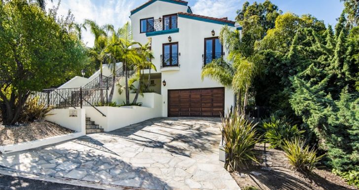 Singer Elle King Picks Up Charming Three-Story in Hollywood Hills for $1.7M