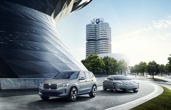 Concept iX3 Is a Glimpse Into BMW’s Future Electric SUVs