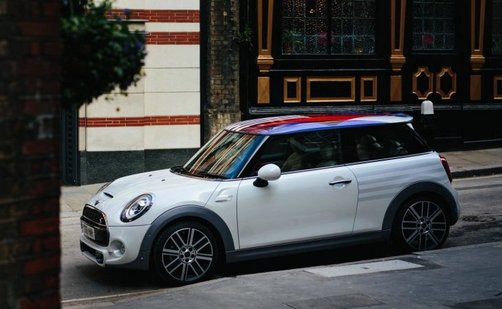 MINI Celebrates Prince Harry and Meghan Markle’s Wedding With One-Off Cooper S