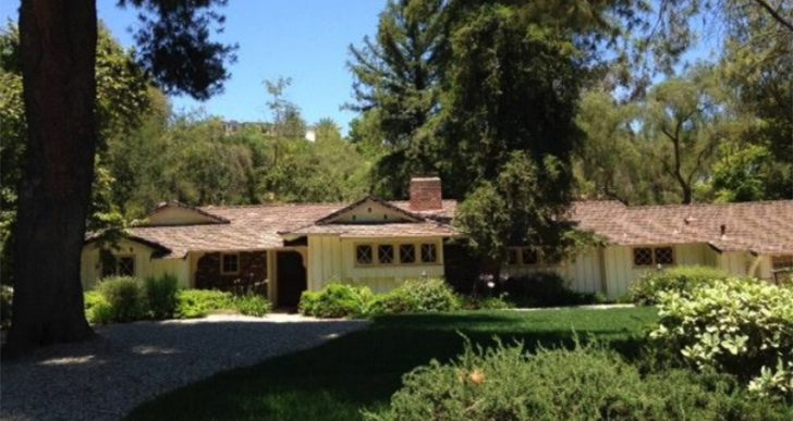 Drake Expands His Corner of Hidden Hills to 6.7 Acres After Picking up Yet Another Neighboring Home for $4.5M