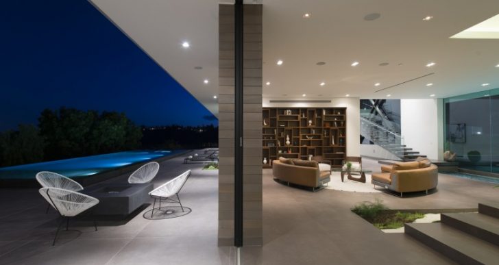 Benedict Canyon in Beverly Hills by Whipple Russell Architects