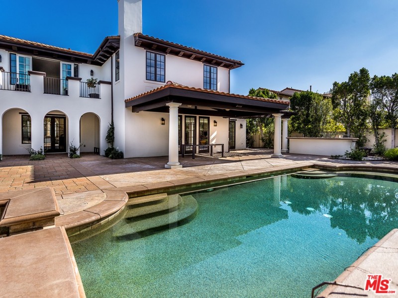 Travis Barker Puts Calabasas Home on Rental Market at $28K ...