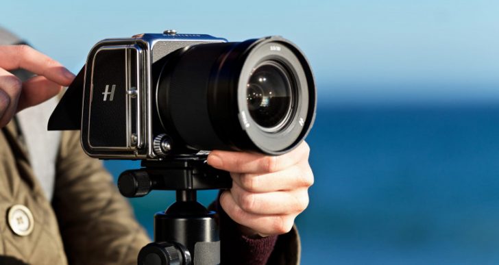 Hasselblad Introduces $5.8K X1D II 50C Compact Mirrorless Medium Format Camera