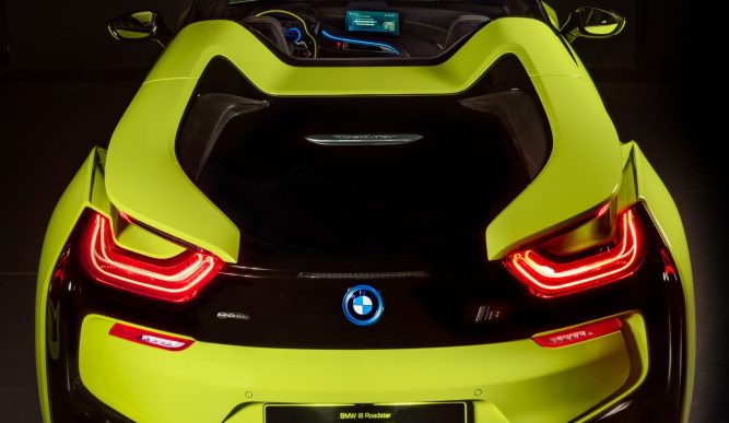 BMW Reveals Its Flashiest i8 Roadster With LimeLight Edition