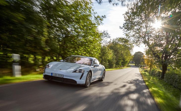 Porsche Taycan Turbo S Beats Tesla P100D Ludicrous+ to the Quarter Mile