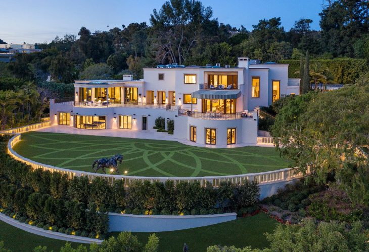 Billionaire Steve Wynn Lists Spectacular 90210 Mansion for $135M