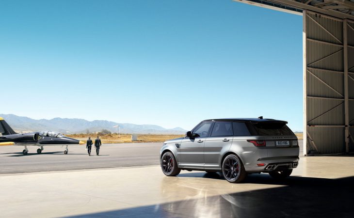2021 Range Rover Sport Adds SVR Carbon, HSE Silver Editions