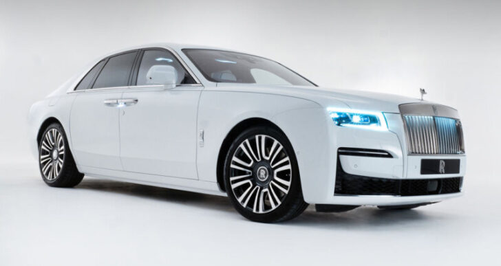 Rolls-Royce Ghost’s First-Ever Redesign Is a Sensible Evolution