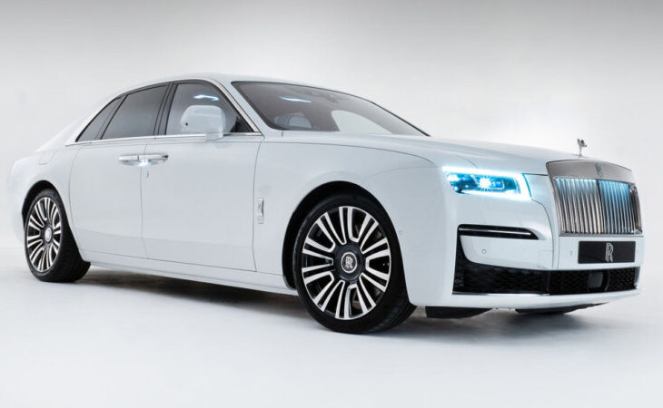 Rolls-Royce Ghost’s First-Ever Redesign Is a Sensible Evolution